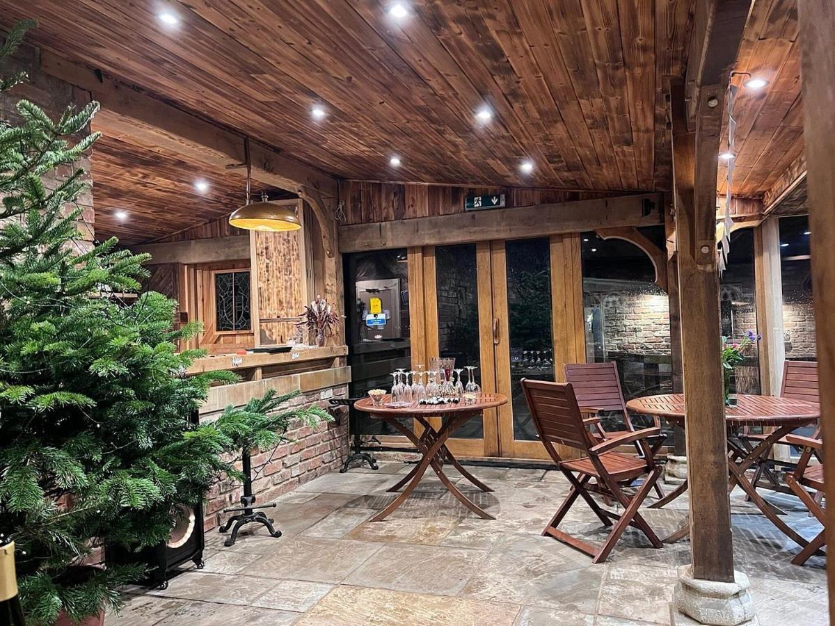 Hotel Burtree House & Retreats Tipi With Secluded Hot Tub Thirkleby Exterior foto